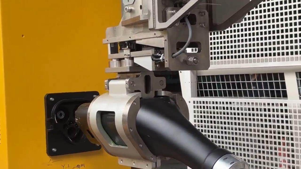 Robotic MCS charging range 80KW-3MW